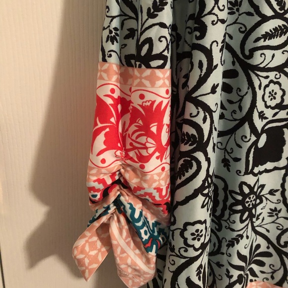 New Directions Curvy Collection Blouse/Dress - Picture 9 of 10